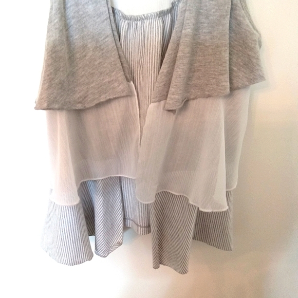 Mixed Medium Lightweight Tiered Vest - Picture 8 of 10